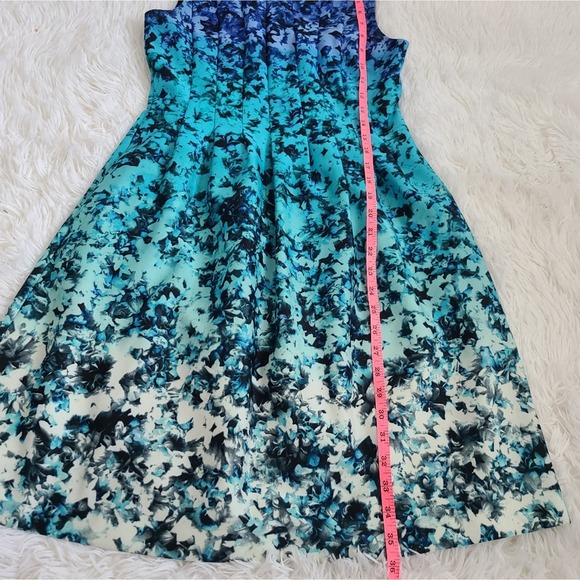 Vince Camuto Blue Ombre Floral Abstract Fit And Flare Dress Size 6 - Picture 5 of 11